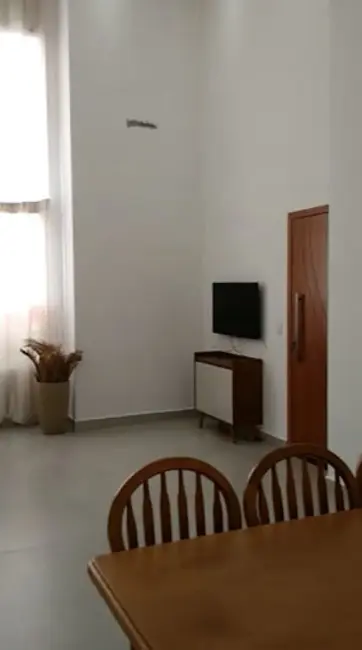 Casa de Condomínio com 3 quartos à venda, 200m2 em Wanel Ville, Sorocaba - SP - imagem 4 Foto 4 de Casa de Condomínio com 3 quartos à venda, 200m2 em Wanel Ville, Sorocaba - SP