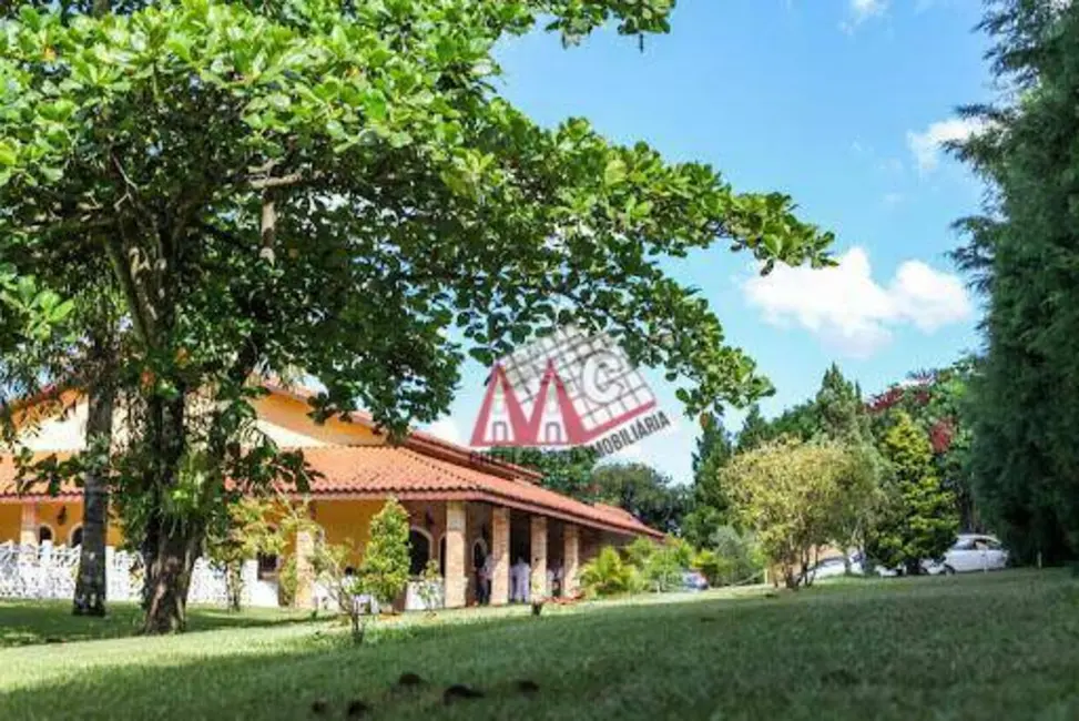 Foto 2 de Chácara com 4 quartos à venda, 4500m2 em Aracoiaba Da Serra - SP