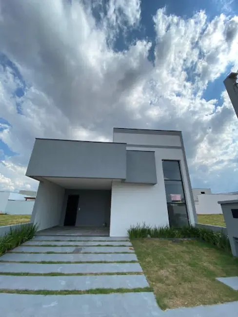 Foto 1 de Casa de Condomínio com 3 quartos à venda, 200m2 em Wanel Ville, Sorocaba - SP