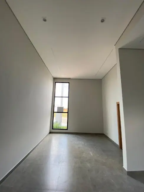 Casa de Condomínio com 3 quartos à venda, 200m2 em Wanel Ville, Sorocaba - SP - imagem 7 Foto 7 de Casa de Condomínio com 3 quartos à venda, 200m2 em Wanel Ville, Sorocaba - SP