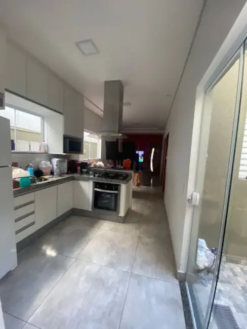 Casa de Condomínio com 3 quartos à venda, 154m2 em Horto Florestal, Sorocaba - SP - imagem 5 Foto 5 de Casa de Condomínio com 3 quartos à venda, 154m2 em Horto Florestal, Sorocaba - SP