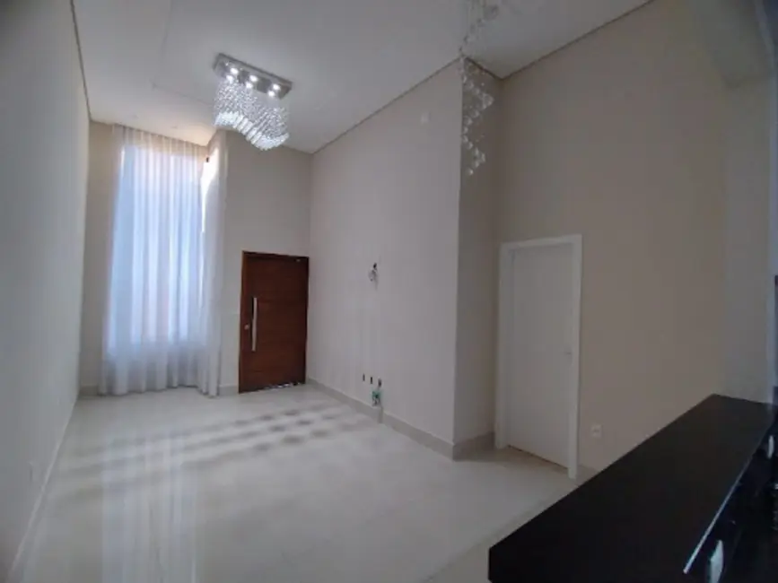 Foto 1 de Casa de Condomínio com 3 quartos à venda, 200m2 em Wanel Ville, Sorocaba - SP