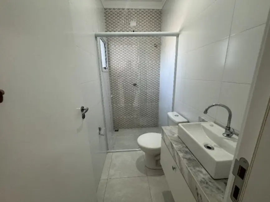 Foto 4 de Sobrado com 2 quartos à venda e para alugar, 60m2 em Chácaras Reunidas São Jorge, Sorocaba - SP