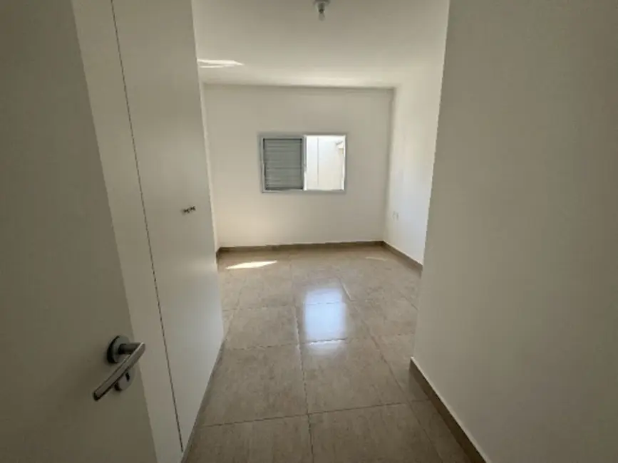 Foto 8 de Sobrado com 2 quartos à venda e para alugar, 60m2 em Chácaras Reunidas São Jorge, Sorocaba - SP