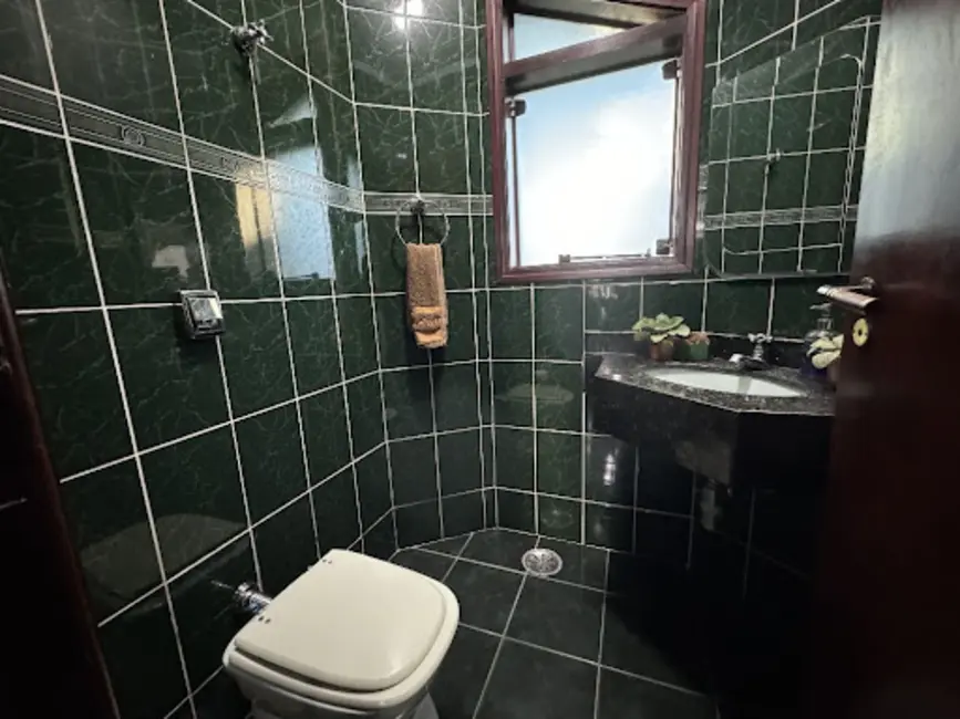 Sobrado com 3 quartos à venda e para alugar, 448m2 em Parque Campolim, Sorocaba - SP - imagem 5 Foto 5 de Sobrado com 3 quartos à venda e para alugar, 448m2 em Parque Campolim, Sorocaba - SP