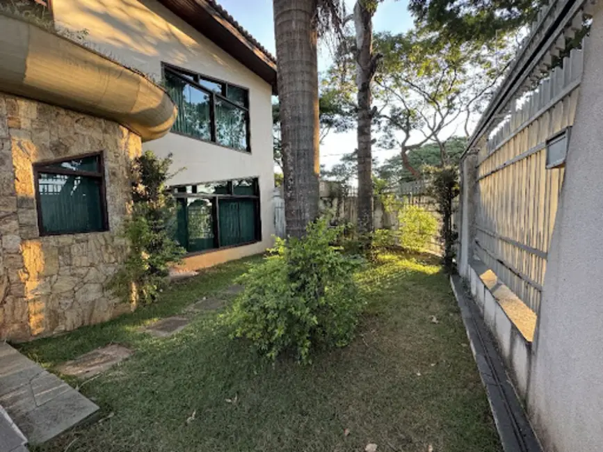 Sobrado com 3 quartos à venda e para alugar, 448m2 em Parque Campolim, Sorocaba - SP - imagem 3 Foto 3 de Sobrado com 3 quartos à venda e para alugar, 448m2 em Parque Campolim, Sorocaba - SP