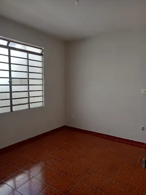 Casa com 2 quartos à venda, 175m2 em Vila Lucy, Sorocaba - SP - imagem 9 Foto 9 de Casa com 2 quartos à venda, 175m2 em Vila Lucy, Sorocaba - SP