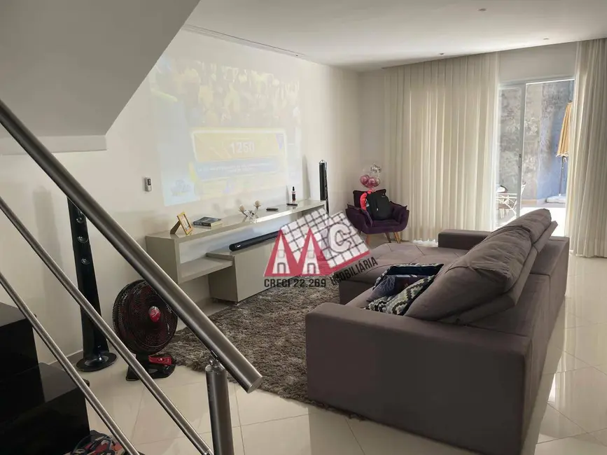 Foto 9 de Sobrado com 3 quartos à venda, 297m2 em Aracoiaba Da Serra - SP