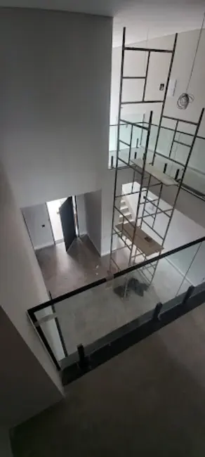Sobrado com 3 quartos à venda, 200m2 em Wanel Ville, Sorocaba - SP - imagem 7 Foto 7 de Sobrado com 3 quartos à venda, 200m2 em Wanel Ville, Sorocaba - SP