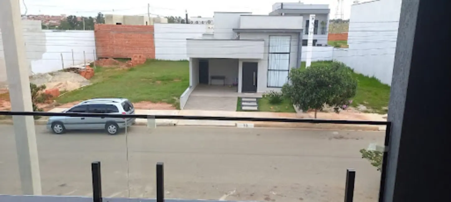 Sobrado com 3 quartos à venda, 200m2 em Wanel Ville, Sorocaba - SP - imagem 9 Foto 9 de Sobrado com 3 quartos à venda, 200m2 em Wanel Ville, Sorocaba - SP