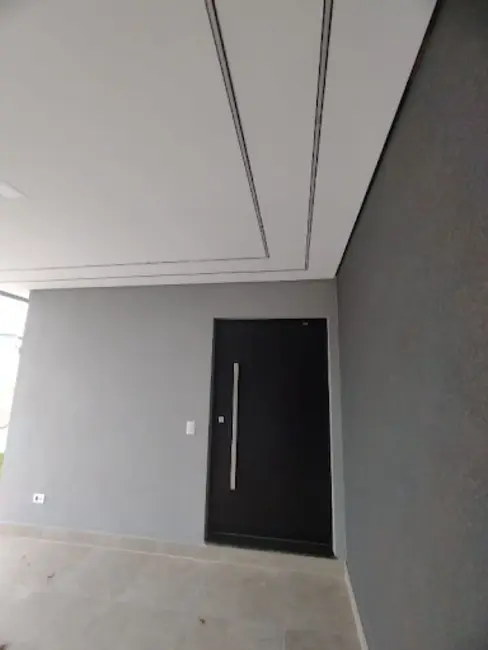 Casa com 3 quartos à venda, 200m2 em Wanel Ville, Sorocaba - SP - imagem 4 Foto 4 de Casa com 3 quartos à venda, 200m2 em Wanel Ville, Sorocaba - SP