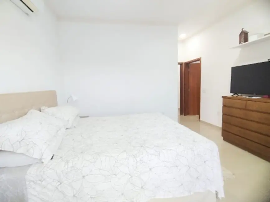 Casa de Condomínio com 3 quartos à venda, 336m2 em Wanel Ville, Sorocaba - SP - imagem 6 Foto 6 de Casa de Condomínio com 3 quartos à venda, 336m2 em Wanel Ville, Sorocaba - SP