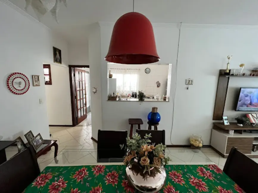 Casa com 3 quartos à venda, 200m2 em Jardim Piazza di Roma, Sorocaba - SP - imagem 4 Foto 4 de Casa com 3 quartos à venda, 200m2 em Jardim Piazza di Roma, Sorocaba - SP