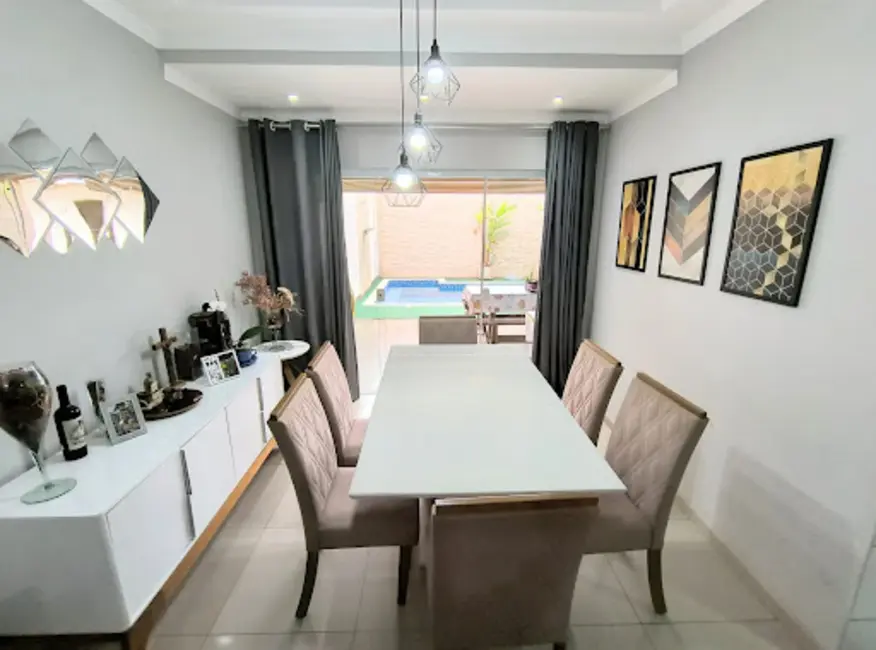 Sobrado com 3 quartos à venda, 200m2 em Wanel Ville, Sorocaba - SP - imagem 9 Foto 9 de Sobrado com 3 quartos à venda, 200m2 em Wanel Ville, Sorocaba - SP