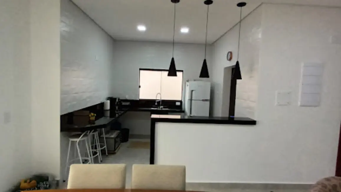 Sobrado com 3 quartos à venda, 200m2 em Wanel Ville, Sorocaba - SP - imagem 4 Foto 4 de Sobrado com 3 quartos à venda, 200m2 em Wanel Ville, Sorocaba - SP