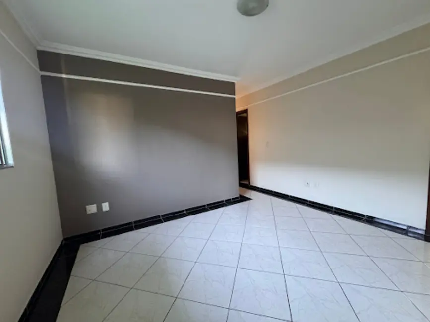 Foto 2 de Apartamento com 2 quartos à venda, 62m2 em Jardim Saira, Sorocaba - SP