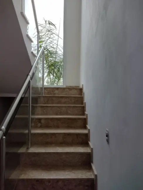 Sobrado com 3 quartos à venda em Wanel Ville, Sorocaba - SP - imagem 8 Foto 8 de Sobrado com 3 quartos à venda em Wanel Ville, Sorocaba - SP