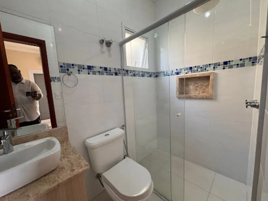 Foto 6 de Sobrado com 4 quartos à venda e para alugar, 200m2 em Sorocaba - SP