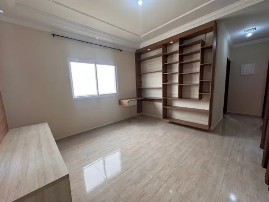 Foto 9 de Sobrado com 4 quartos à venda e para alugar, 200m2 em Sorocaba - SP