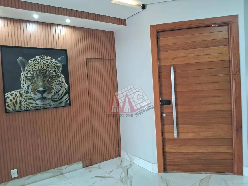 Sobrado com 4 quartos à venda, 200m2 em Wanel Ville, Sorocaba - SP - imagem 4 Foto 4 de Sobrado com 4 quartos à venda, 200m2 em Wanel Ville, Sorocaba - SP