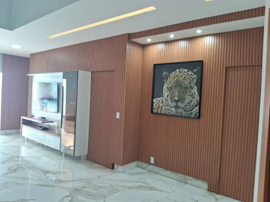 Sobrado com 4 quartos à venda, 200m2 em Wanel Ville, Sorocaba - SP - imagem 5 Foto 5 de Sobrado com 4 quartos à venda, 200m2 em Wanel Ville, Sorocaba - SP