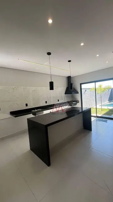 Foto 4 de Casa de Condomínio com 3 quartos à venda, 200m2 em Jardim Reserva Ipanema, Sorocaba - SP