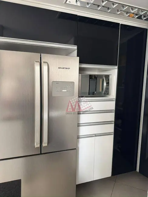 Sobrado com 3 quartos à venda, 200m2 em Wanel Ville, Sorocaba - SP - imagem 6 Foto 6 de Sobrado com 3 quartos à venda, 200m2 em Wanel Ville, Sorocaba - SP