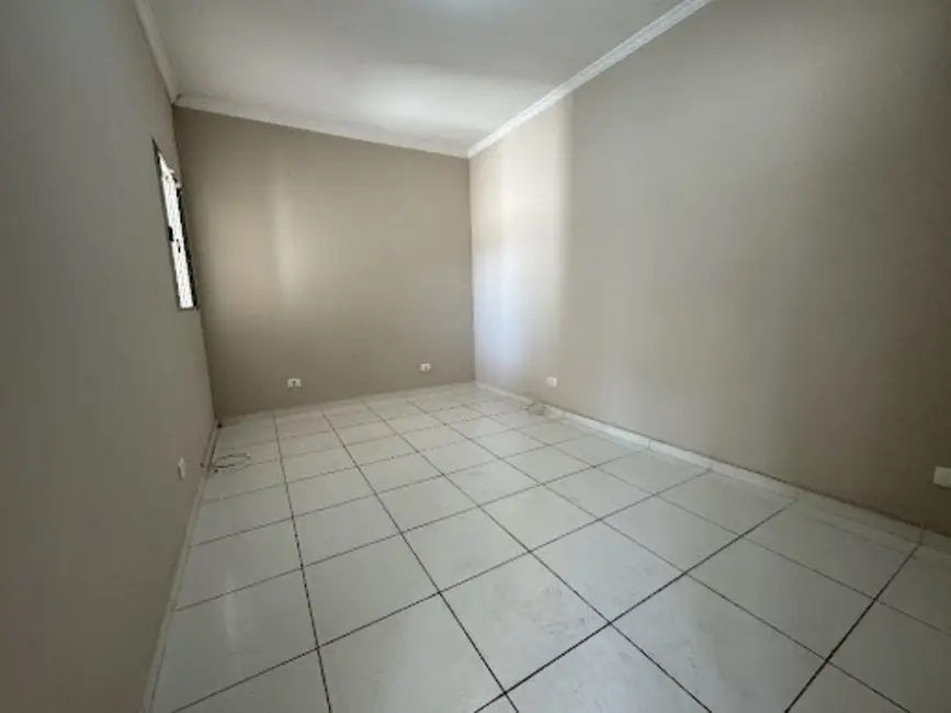 Foto 6 de Casa com 2 quartos para alugar, 220m2 em Jardim Piazza Di Roma II, Sorocaba - SP
