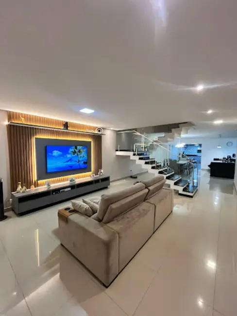 Foto 1 de Sobrado com 3 quartos à venda, 250m2 em Wanel Ville, Sorocaba - SP