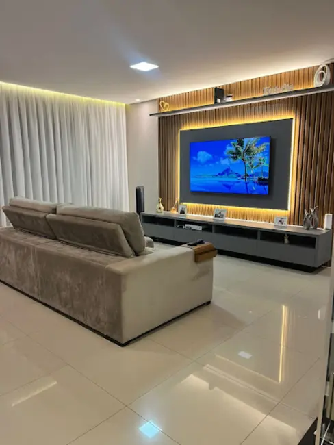 Sobrado com 3 quartos à venda, 250m2 em Wanel Ville, Sorocaba - SP - imagem 2 Foto 2 de Sobrado com 3 quartos à venda, 250m2 em Wanel Ville, Sorocaba - SP