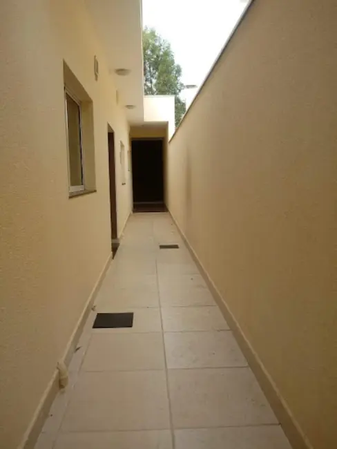 Casa de Condomínio com 3 quartos à venda e para alugar, 200m2 em Wanel Ville, Sorocaba - SP - imagem 3 Foto 3 de Casa de Condomínio com 3 quartos à venda e para alugar, 200m2 em Wanel Ville, Sorocaba - SP