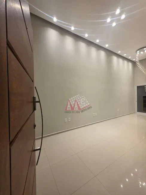 Foto 2 de Casa de Condomínio com 3 quartos à venda e para alugar, 200m2 em Wanel Ville, Sorocaba - SP
