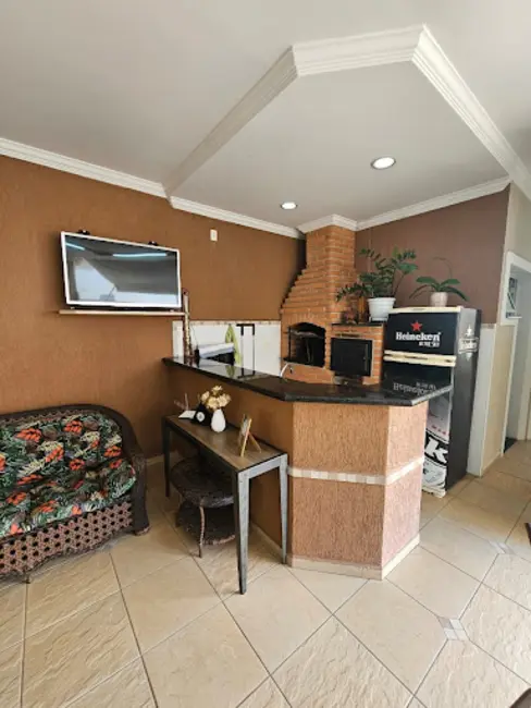 Foto 9 de Sobrado com 3 quartos à venda, 250m2 em Parque Residencial Villa dos Inglezes, Sorocaba - SP