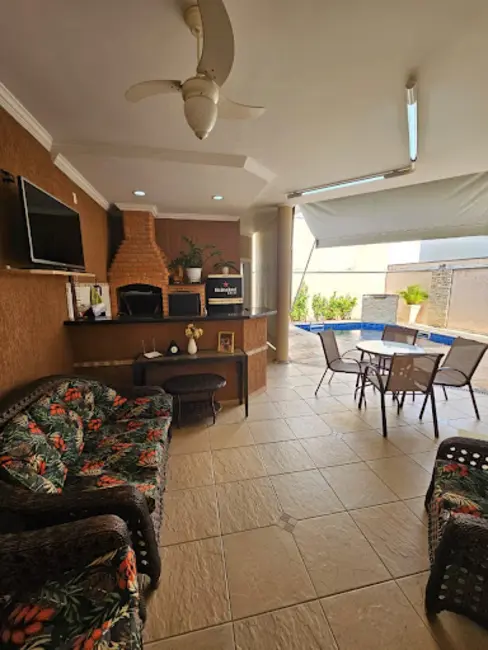 Foto 8 de Sobrado com 3 quartos à venda, 250m2 em Parque Residencial Villa dos Inglezes, Sorocaba - SP