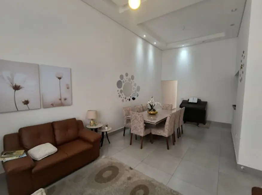 Casa de Condomínio com 3 quartos à venda, 200m2 em Wanel Ville, Sorocaba - SP - imagem 4 Foto 4 de Casa de Condomínio com 3 quartos à venda, 200m2 em Wanel Ville, Sorocaba - SP