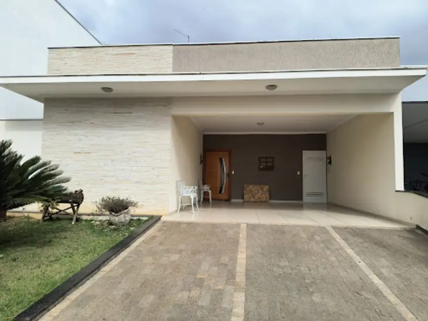 Casa de Condomínio com 3 quartos à venda, 300m2 em Wanel Ville, Sorocaba - SP - imagem 2 Foto 2 de Casa de Condomínio com 3 quartos à venda, 300m2 em Wanel Ville, Sorocaba - SP