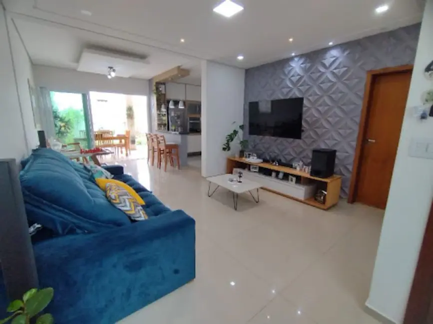 Sobrado com 3 quartos à venda e para alugar, 200m2 em Wanel Ville, Sorocaba - SP - imagem 2 Foto 2 de Sobrado com 3 quartos à venda e para alugar, 200m2 em Wanel Ville, Sorocaba - SP