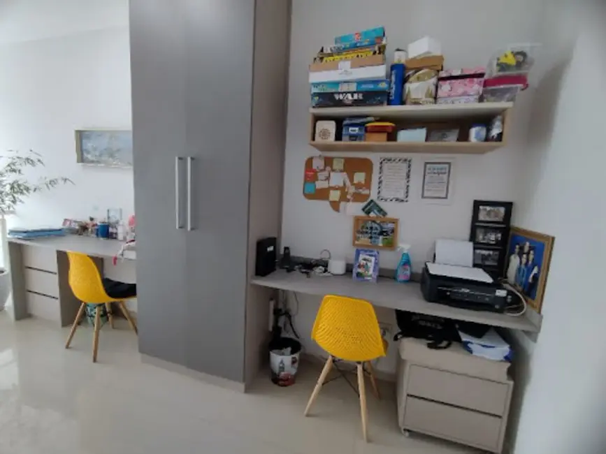 Sobrado com 3 quartos à venda e para alugar, 200m2 em Wanel Ville, Sorocaba - SP - imagem 6 Foto 6 de Sobrado com 3 quartos à venda e para alugar, 200m2 em Wanel Ville, Sorocaba - SP