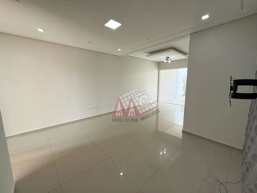 Foto 2 de Sobrado com 3 quartos à venda e para alugar, 200m2 em Wanel Ville, Sorocaba - SP