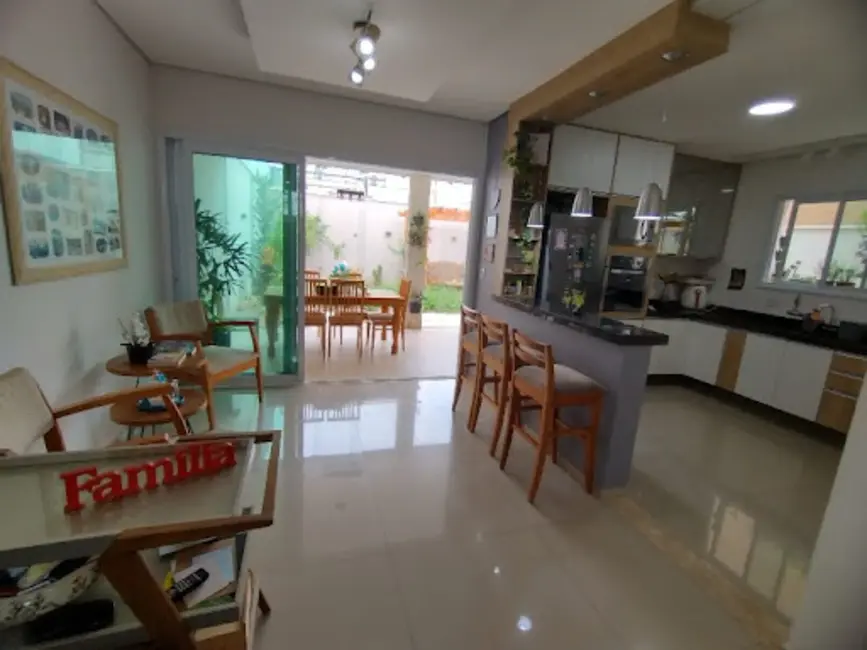 Sobrado com 3 quartos à venda e para alugar, 200m2 em Wanel Ville, Sorocaba - SP - imagem 1 Foto 1 de Sobrado com 3 quartos à venda e para alugar, 200m2 em Wanel Ville, Sorocaba - SP