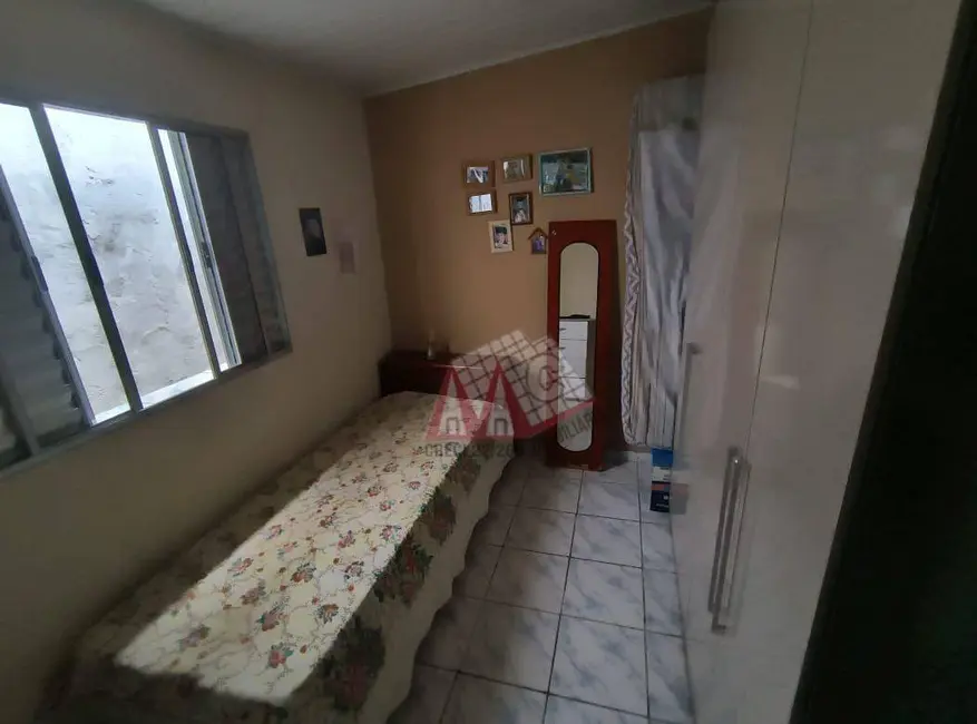 Casa com 2 quartos à venda, 150m2 em Jardim São Lourenzo, Sorocaba - SP - imagem 8 Foto 8 de Casa com 2 quartos à venda, 150m2 em Jardim São Lourenzo, Sorocaba - SP