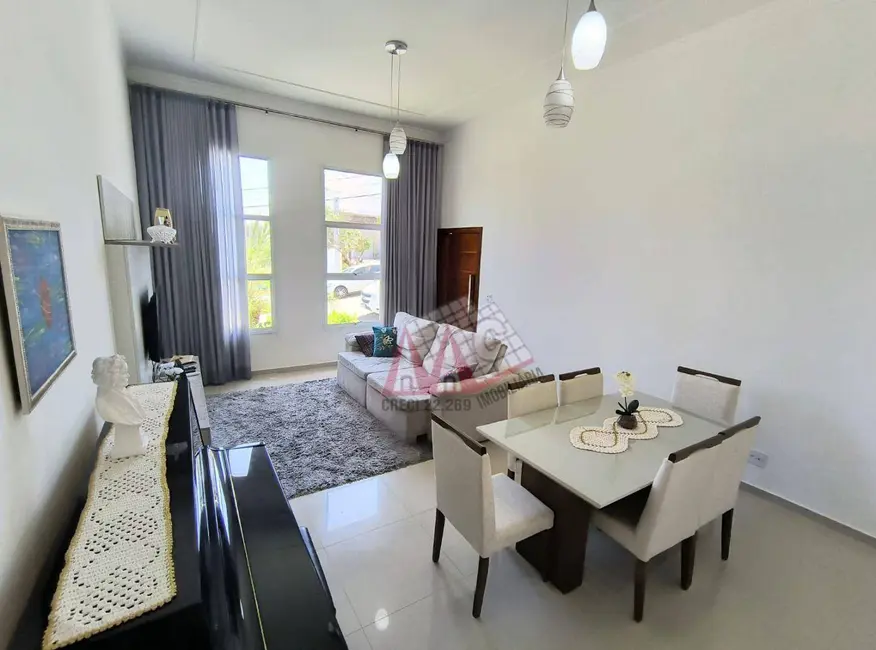 Casa de Condomínio com 3 quartos à venda, 200m2 em Wanel Ville, Sorocaba - SP - imagem 3 Foto 3 de Casa de Condomínio com 3 quartos à venda, 200m2 em Wanel Ville, Sorocaba - SP