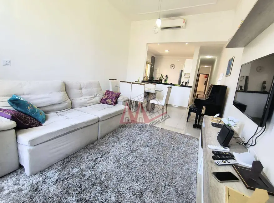 Casa de Condomínio com 3 quartos à venda, 200m2 em Wanel Ville, Sorocaba - SP - imagem 2 Foto 2 de Casa de Condomínio com 3 quartos à venda, 200m2 em Wanel Ville, Sorocaba - SP