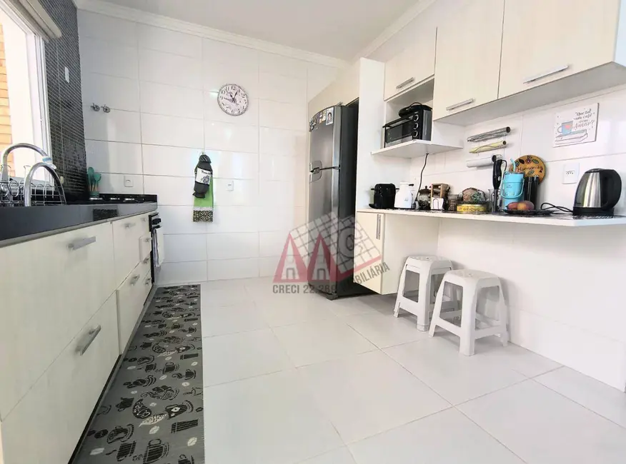 Casa de Condomínio com 3 quartos à venda, 200m2 em Wanel Ville, Sorocaba - SP - imagem 5 Foto 5 de Casa de Condomínio com 3 quartos à venda, 200m2 em Wanel Ville, Sorocaba - SP