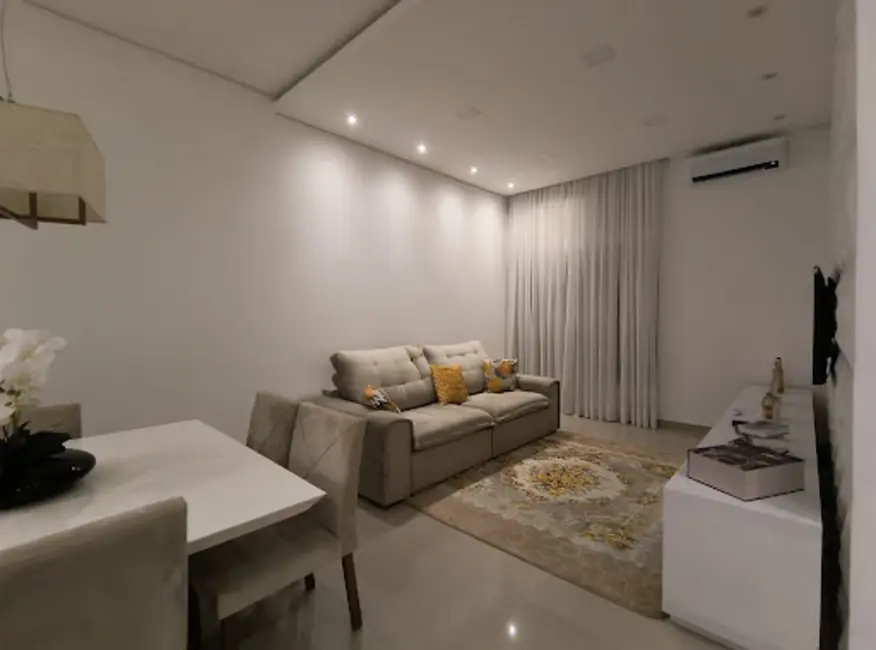 Casa de Condomínio com 3 quartos à venda, 200m2 em Wanel Ville, Sorocaba - SP - imagem 4 Foto 4 de Casa de Condomínio com 3 quartos à venda, 200m2 em Wanel Ville, Sorocaba - SP