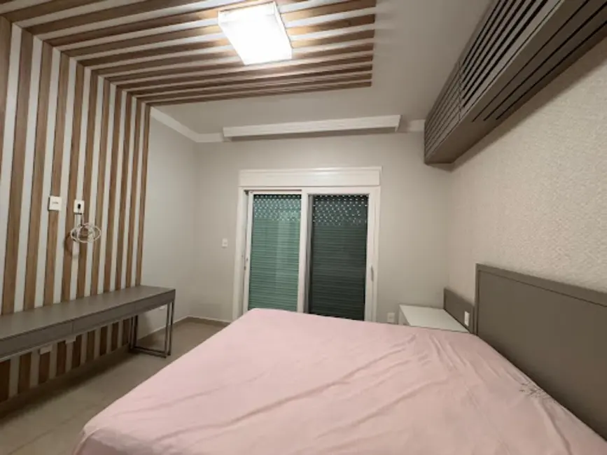 Foto 8 de Sobrado com 3 quartos à venda, 200m2 em Wanel Ville, Sorocaba - SP