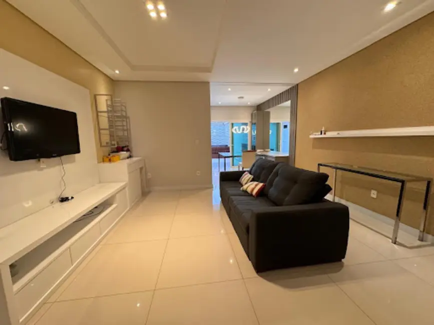 Foto 4 de Sobrado com 3 quartos à venda, 200m2 em Wanel Ville, Sorocaba - SP