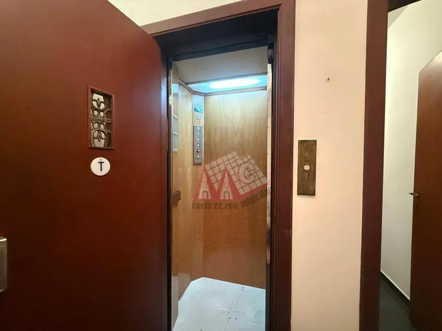 Sobrado com 3 quartos à venda, 390m2 em Jardim Santa Rosália, Sorocaba - SP - imagem 2 Foto 2 de Sobrado com 3 quartos à venda, 390m2 em Jardim Santa Rosália, Sorocaba - SP