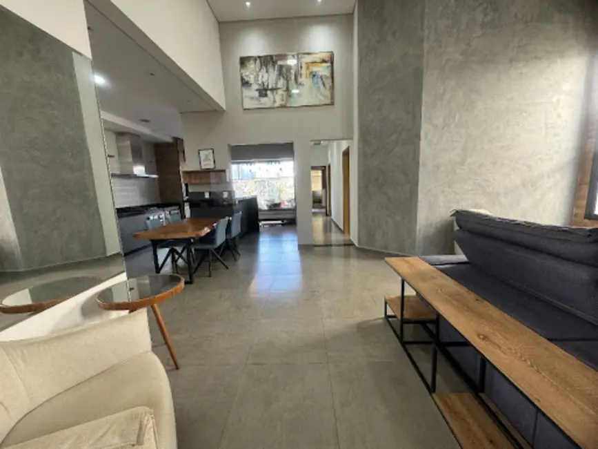 Casa de Condomínio com 3 quartos para alugar, 300m2 em Sorocaba - SP - imagem 5 Foto 5 de Casa de Condomínio com 3 quartos para alugar, 300m2 em Sorocaba - SP