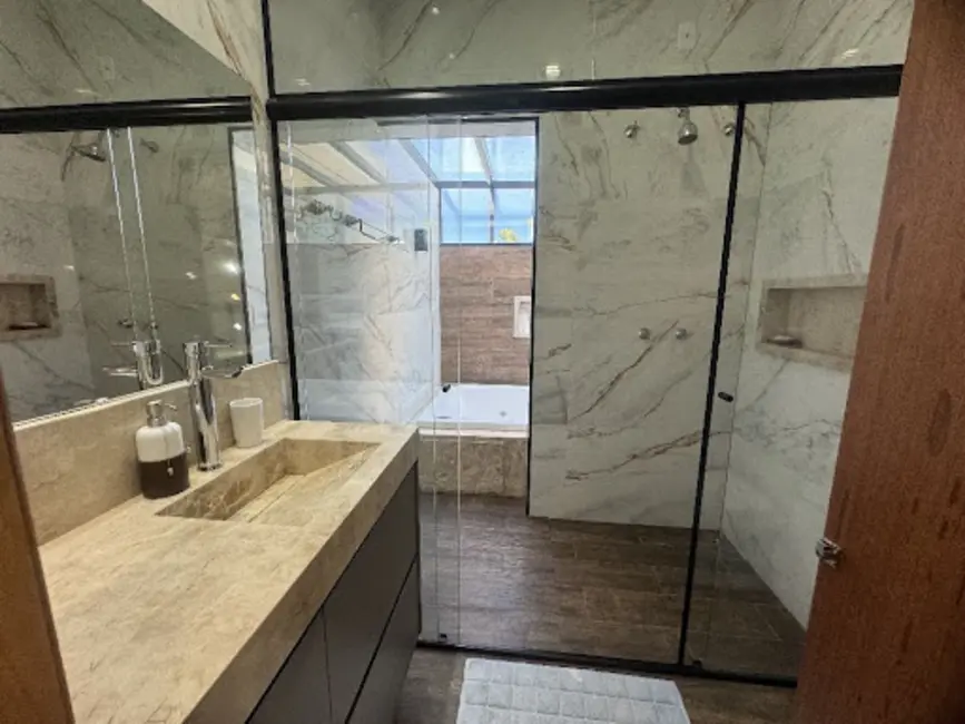 Casa de Condomínio com 3 quartos para alugar, 300m2 em Sorocaba - SP - imagem 6 Foto 6 de Casa de Condomínio com 3 quartos para alugar, 300m2 em Sorocaba - SP